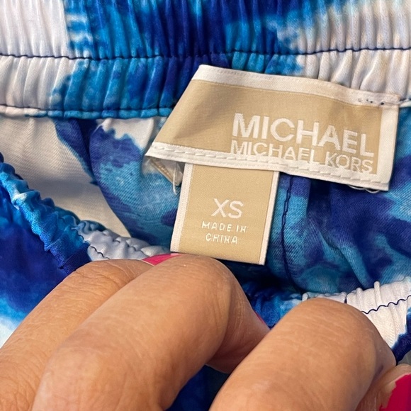 Michael Kors Blue and White Watercolor Tie Dye Lightweight Drawstring Pant - Picture 6 of 11